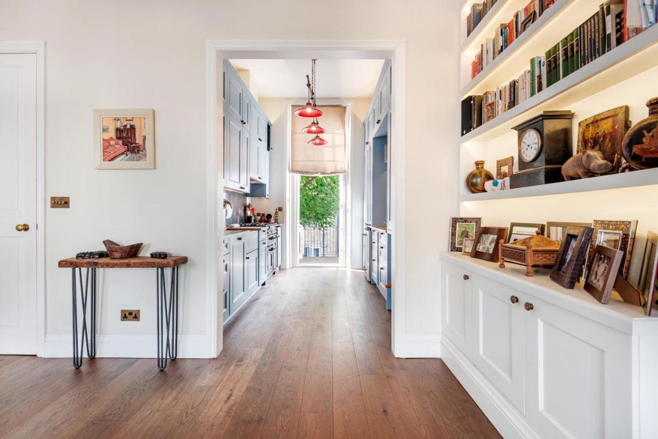 Charming Pimlico Home Close To The River Thames By Underthedoormat Лондон Экстерьер фото
