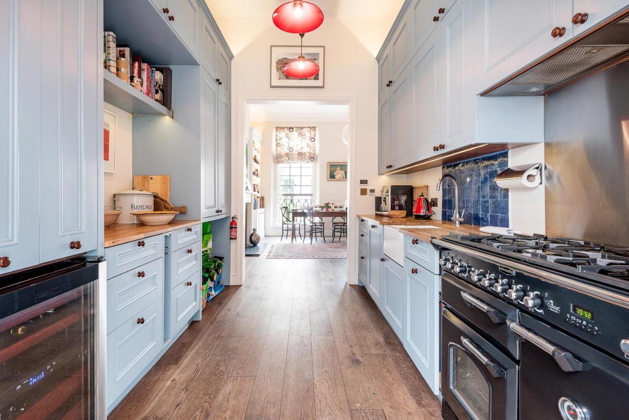Charming Pimlico Home Close To The River Thames By Underthedoormat Лондон Экстерьер фото